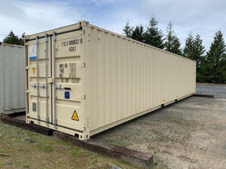 40 ft Used Double Door Shipping Container for Sale, shipping container being delivered by Get Simple Box