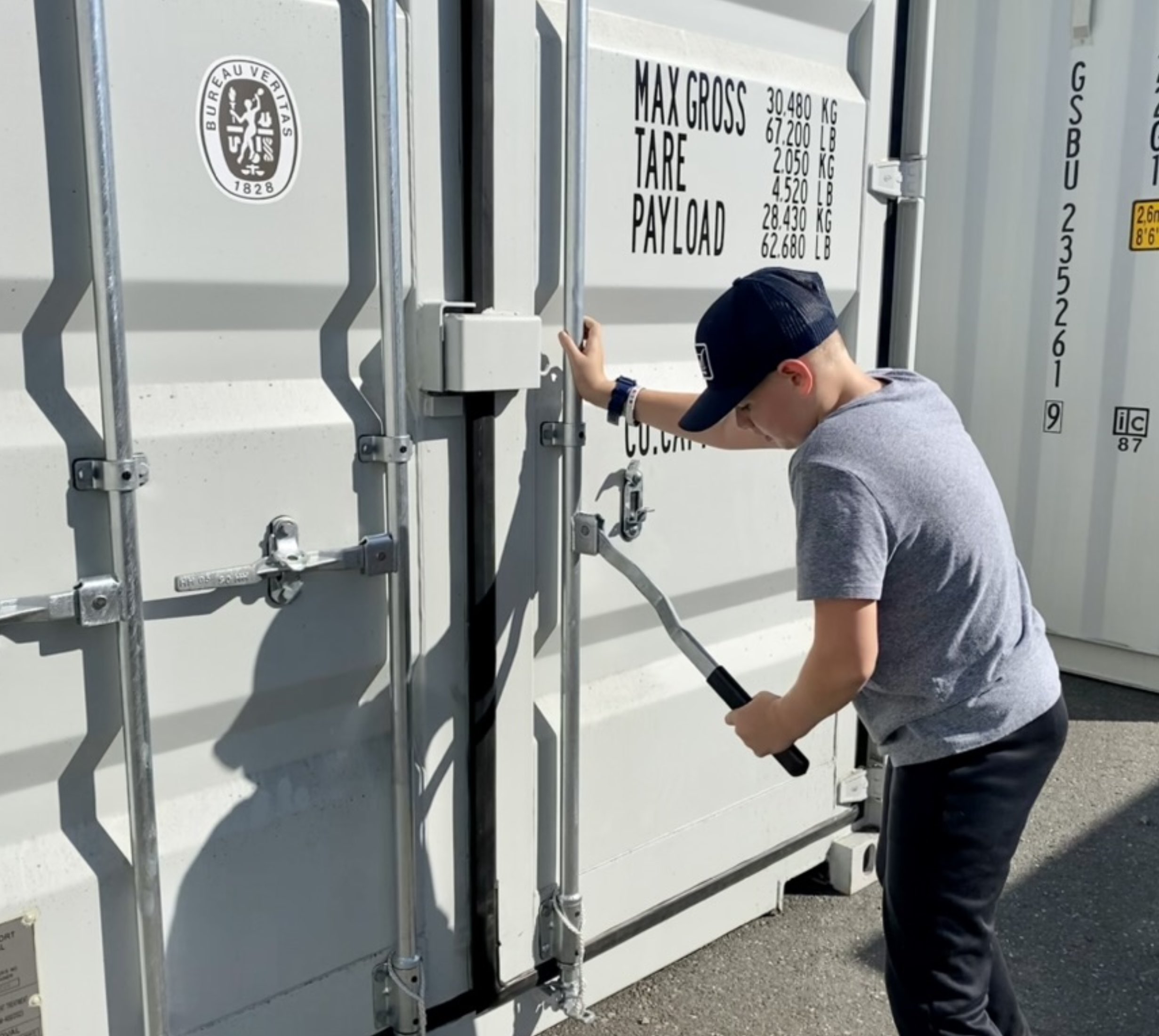 10 Benefits of renting a portable storage container