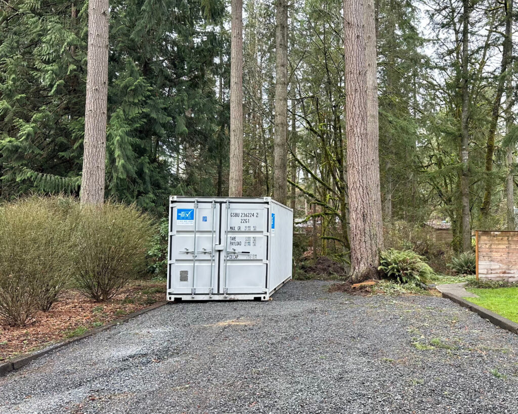 Lynden Washington Containers Available for sale