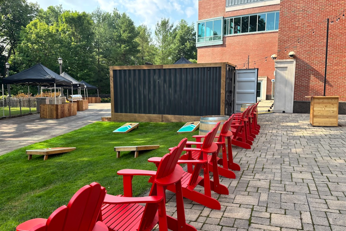 volunteers in Palm Desert enjoy ground-level access with Get Simple Box containers, making loading décor, VBS supplies, and outreach materials simple