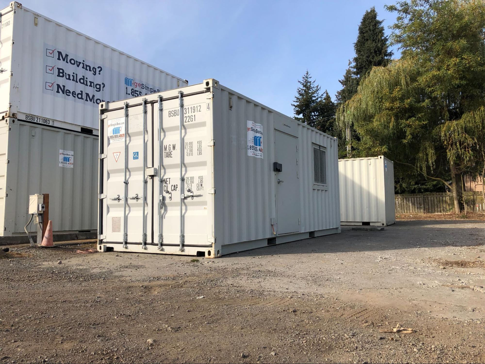 Get Simple Box local container delivery service placing a container for a realtor in Yakima, WA