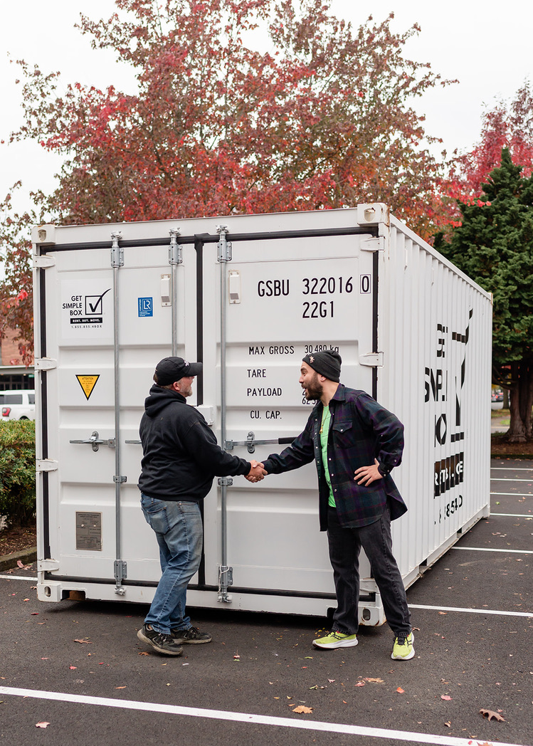 Sourcing high-quality used shipping containers for sale through established vendor networks.