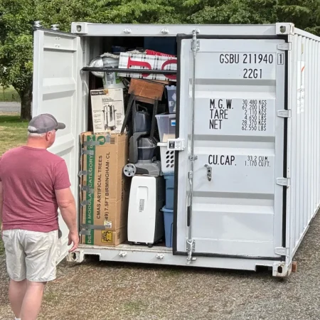 Customer Enjoy Storage in Tempe, AZ
