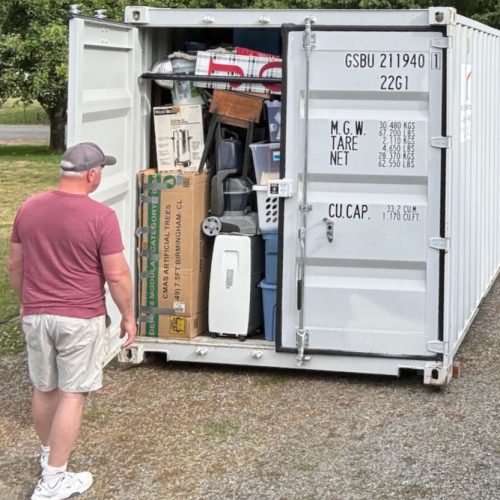 Loading moving container Lynden